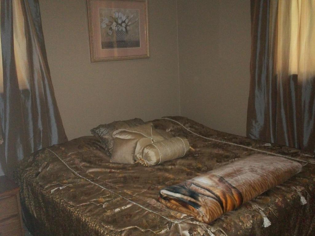 Chalkley'S Sandy Bay Cottage Resort Nipissing Beach Rom bilde